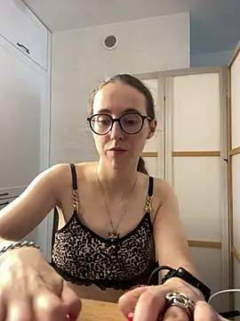 MartiniiSelenna online show from 07-01-26, 05:52