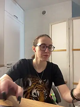 MartiniiSelenna online show from 06-20-26, 05:45