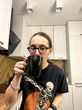 MartiniiSelenna online show from 11-11-25, 06:30