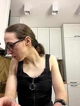 MartiniiSelenna online show from 09-22-25, 05:57