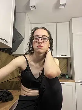 MartiniiSelenna online show from 09-24-25, 05:47