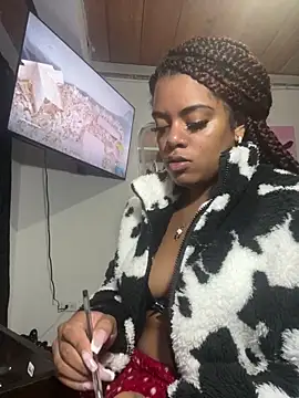 ladyrd1 online show from 12-21-25, 10:54