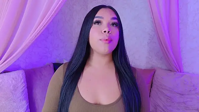 MarianaGarciaa   online show from 07-10-26, 07:14