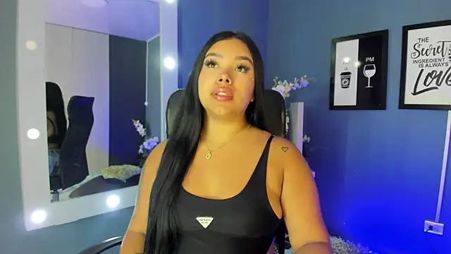 MarianaGarciaa   online show from 04-13-26, 06:56