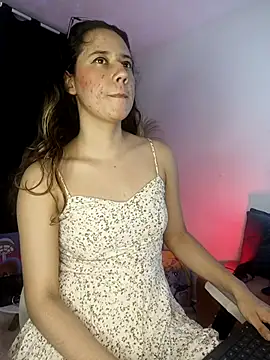 lovely kitt online show from 10-03-25, 12:36