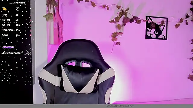 melanieecox online show from 11-12-25, 11:19