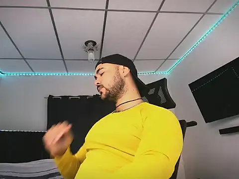 Sebas-hott online show from 02-11-26, 09:14