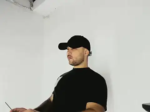 Sebas-hott online show from 10-29-25, 10:31