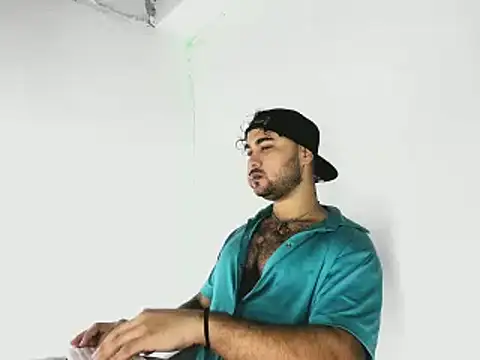 Sebas-hott online show from 10-13-25, 10:32