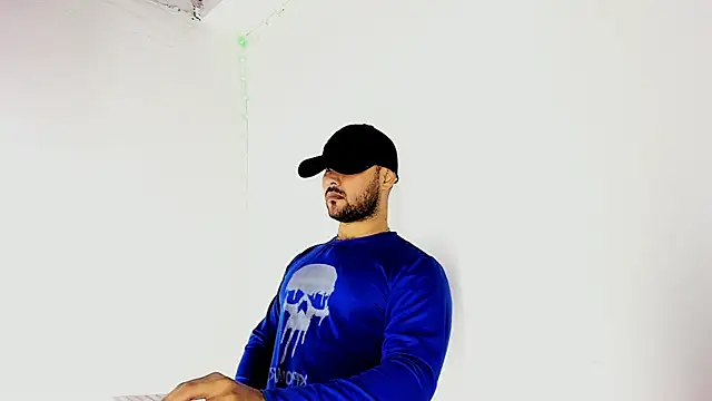 Sebas-hott online show from 09-20-25, 10:59