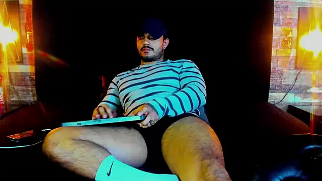 Van Velckan online show from 03-16-25, 07:15