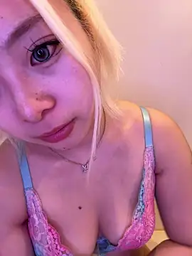 Rei1216xo online show from 04-16-26, 03:13