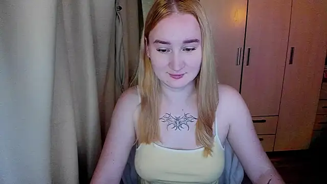 KeiraNight online show from 06-12-26, 03:04