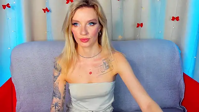 AlinaLovelyX online show from 04-18-26, 01:19