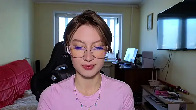 MalvinaBlum online show from 12-01-25, 04:13