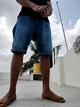 Daddys-small-lollipop online show from 03-01-25, 05:31