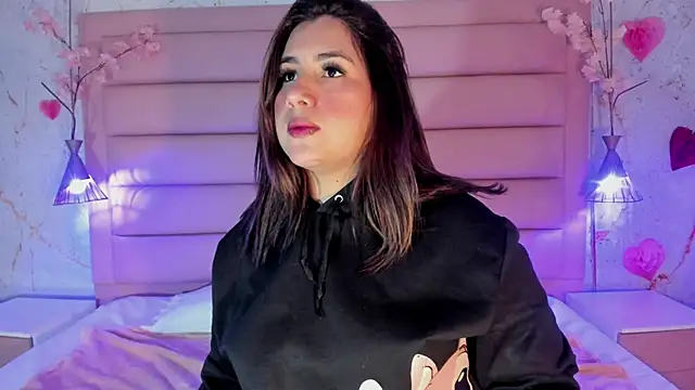 Snapshot of sabrinamilani chatting on 04-03-26, 03:24 sabrinamilani online show from 04-03-26, 03:24