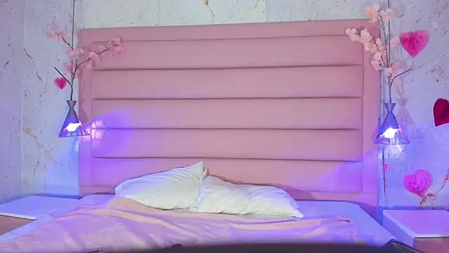 Snapshot of sabrinamilani chatting on 04-07-26, 03:19 sabrinamilani online show from 04-07-26, 03:19