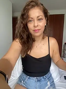 Anto Naranjo online show from 02-17-25, 01:11