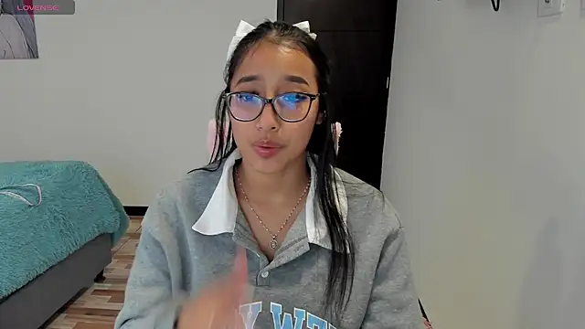 isa bellaa0 online show from 02-18-25, 02:16