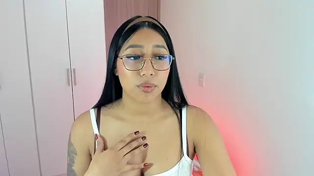 isa bellaa0 online show from 12-23-25, 05:51