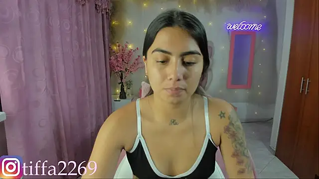 tifany tay2 online show from 12-06-24, 01:57