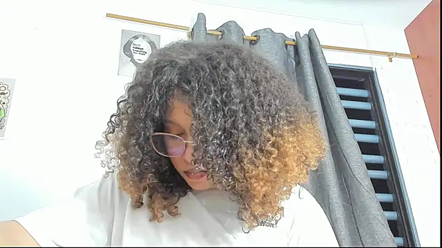 Ada gales  online show from 11-27-25, 03:40