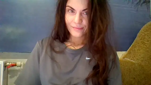 AliceTailor online show from 11-14-25, 04:49