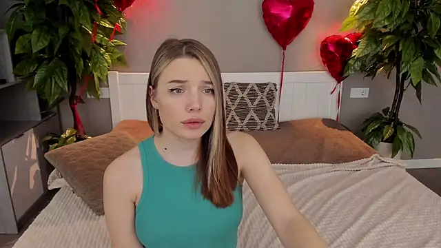 IceDanielles online show from 03-03-25, 04:58