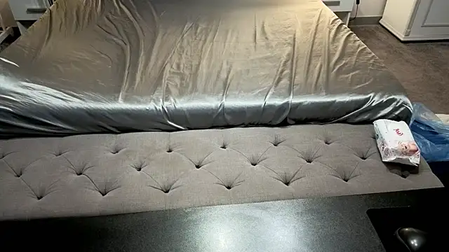 IceDanielles online show from 03-16-26, 01:37