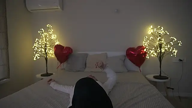 IceDanielles online show from 03-15-25, 12:34