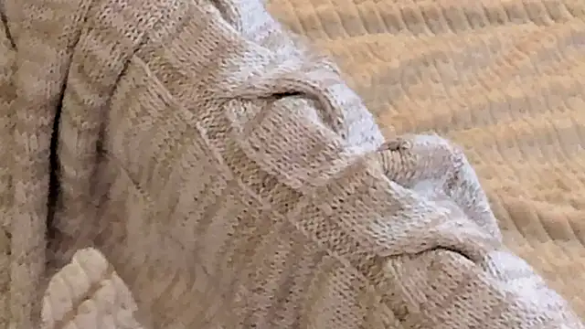 IceDanielles online show from 10-27-25, 01:34