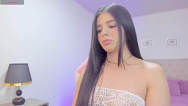 carlaperez  online show from 09-09-25, 03:16