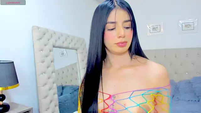 carlaperez  online show from 06-17-26, 12:11