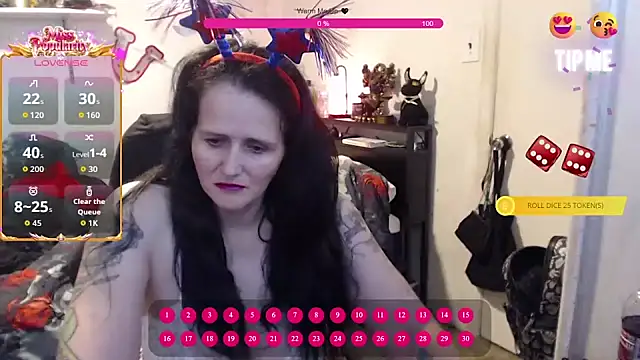 Demonicmiss online show from 05-25-26, 12:15