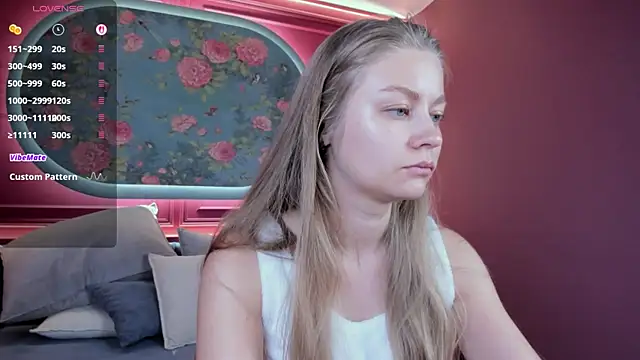 Polumna cute online show from 05-22-26, 09:51