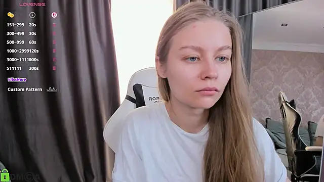 Polumna cute online show from 10-04-25, 08:27