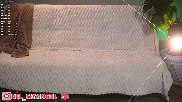 Bella-Franco online show from 09-29-25, 02:55