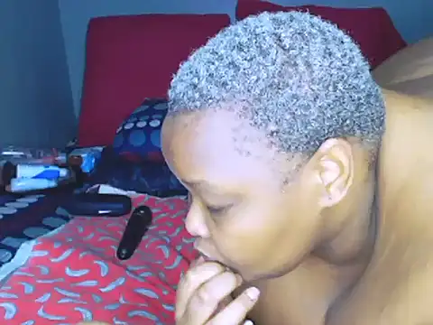 fatafricanqueen online show from 02-15-26, 08:08