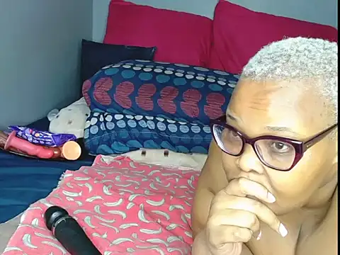 fatafricanqueen online show from 06-26-26, 10:43