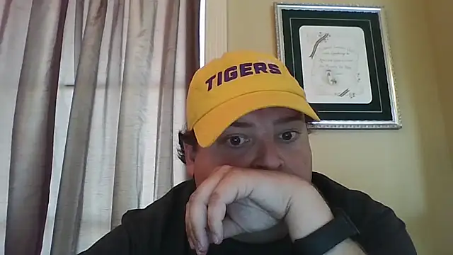 YelpedAverting online show from 09-13-25, 09:15
