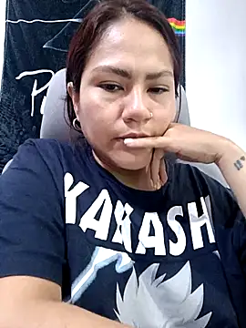 Snapshot of ZUCAAT chatting on 10-07-25, 05:03 ZUCAAT online show from 10-07-25, 05:03