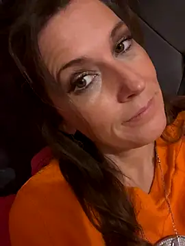 Lwhite1 online show from 10-14-25, 11:47