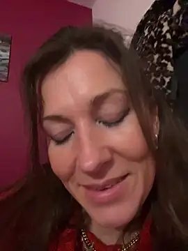 Lwhite1 online show from 04-15-26, 10:32