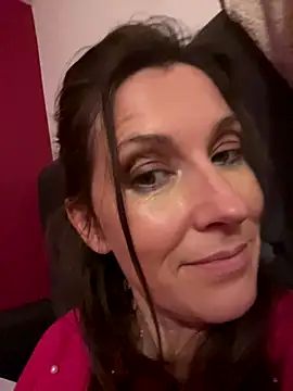 Lwhite1 online show from 12-20-25, 10:34