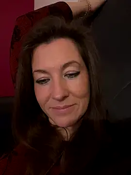 Lwhite1 online show from 11-21-25, 04:28