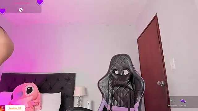 evelyn 23 online show from 04-08-26, 02:57