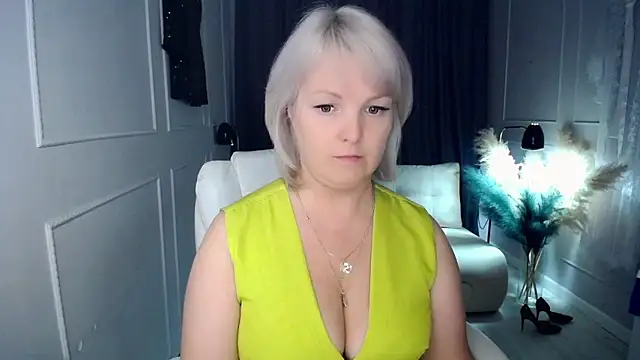 Juarnea online show from 11-10-25, 09:36