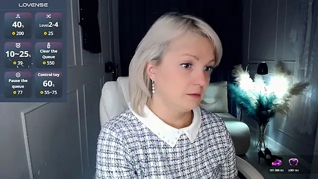 Juarnea online show from 11-26-25, 09:59