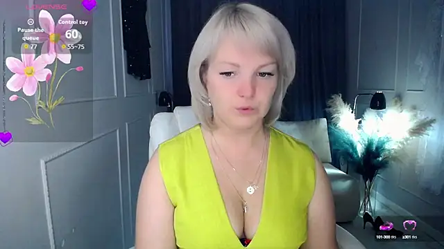 Juarnea online show from 10-07-25, 07:53